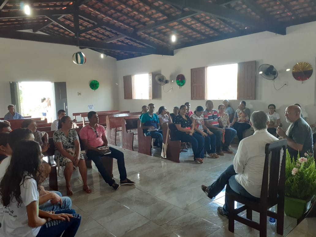 Bispo faz visita pastoral à Paróquia Sagrado Coração de Jesus em Olho D´Água das Cunhãs (MA)